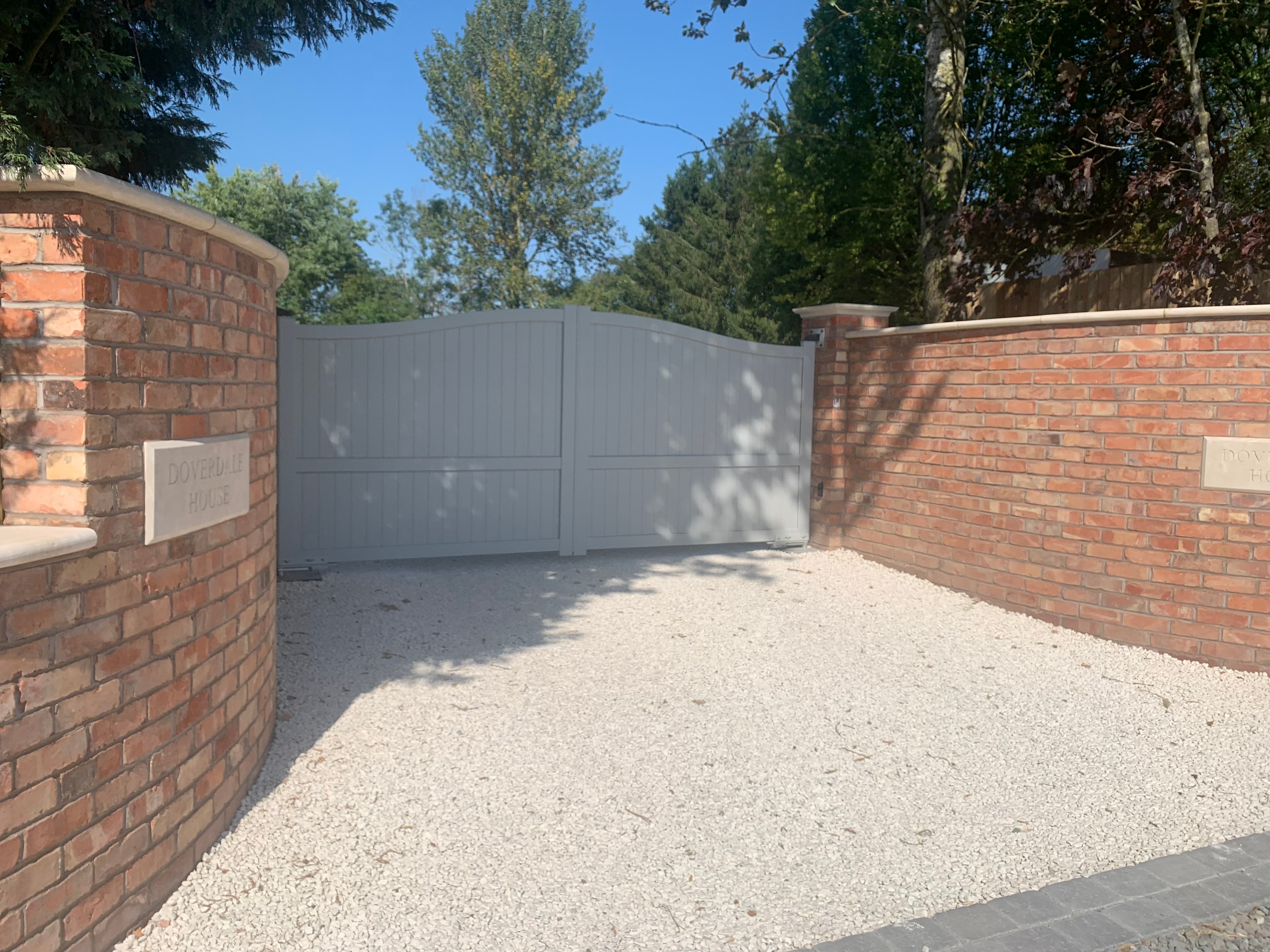 Gated Entrance & Driveway